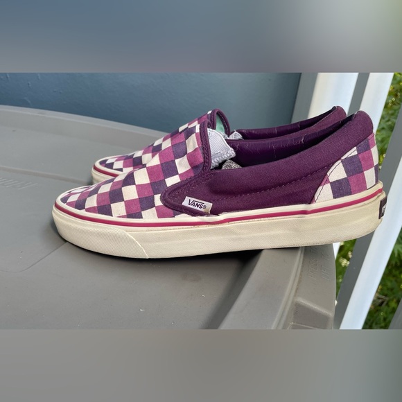 White and purple checkered Vans women’s 9 - Picture 3 of 7